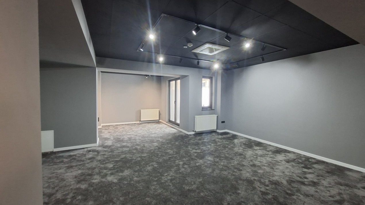 0% Comision Spațiu Birou Ultracentral Pitești Casa Carti 55 mp