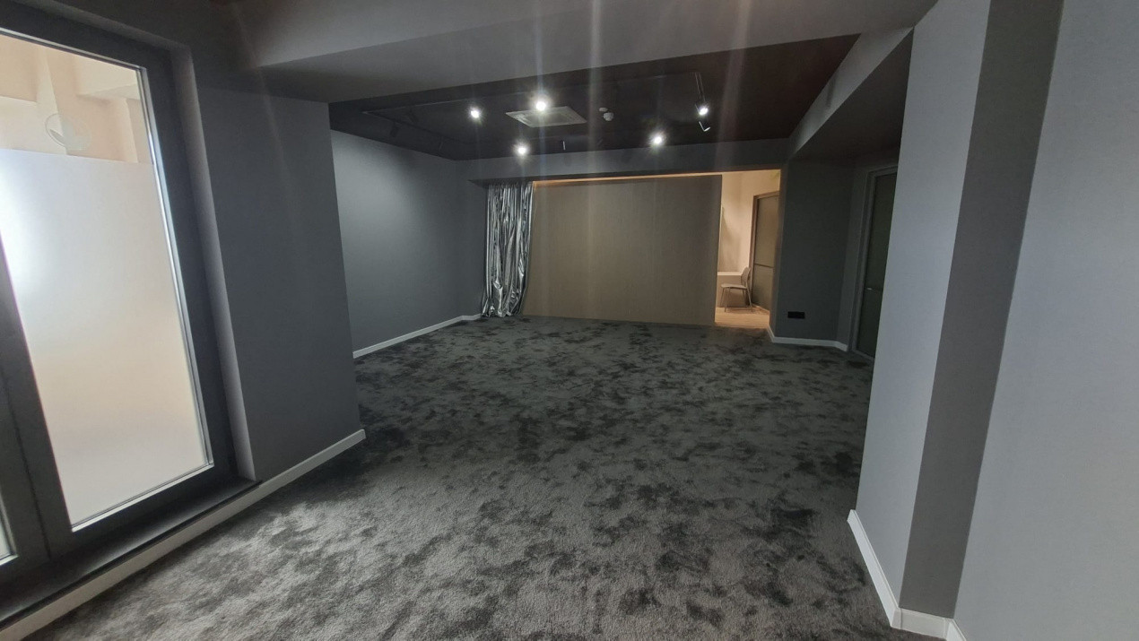0% Comision Spațiu Birou Ultracentral Pitești Casa Carti 55 mp