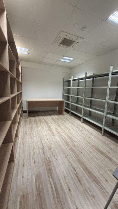 0% Comision Spațiu Birou Ultracentral Pitești Casa Carti 55 mp