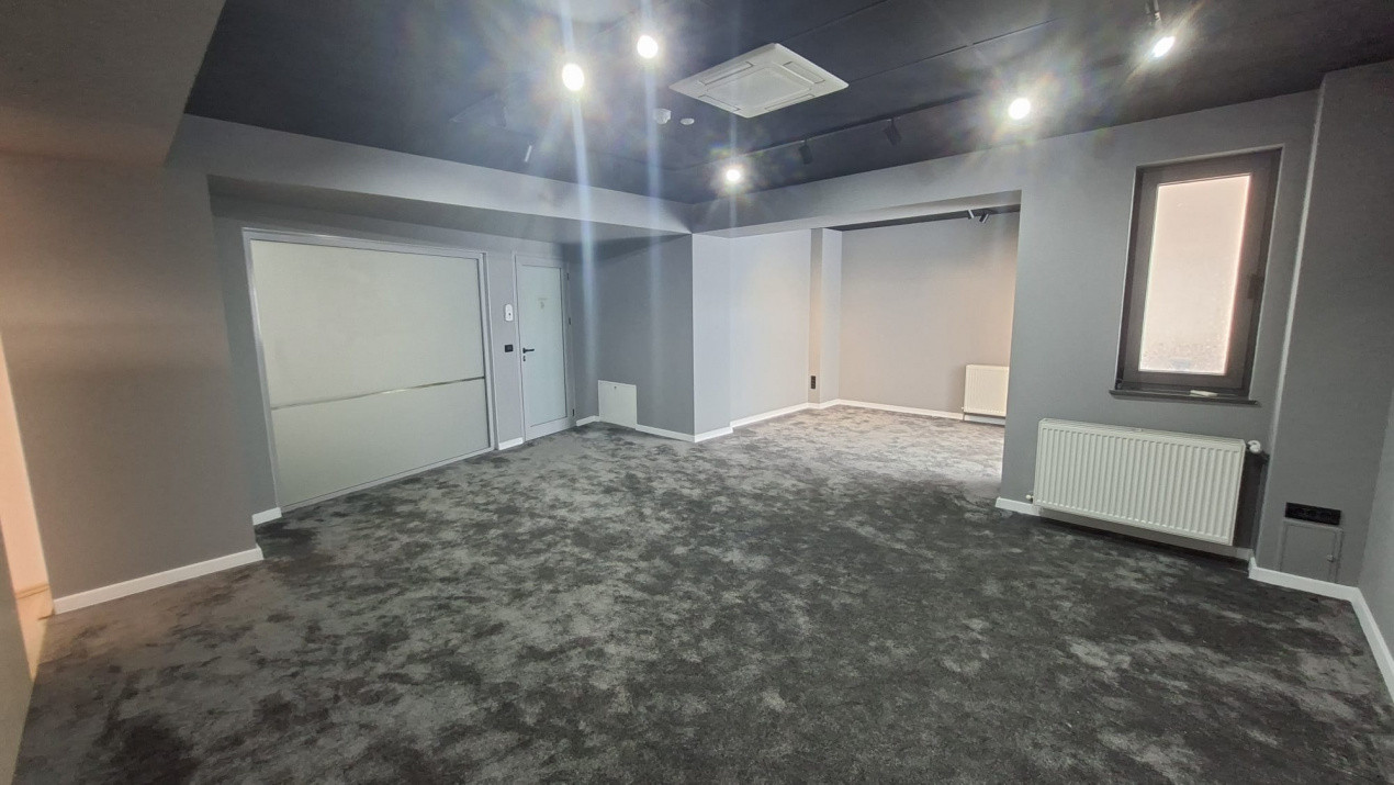 0% Comision Spațiu Birou Ultracentral Pitești Casa Carti 55 mp