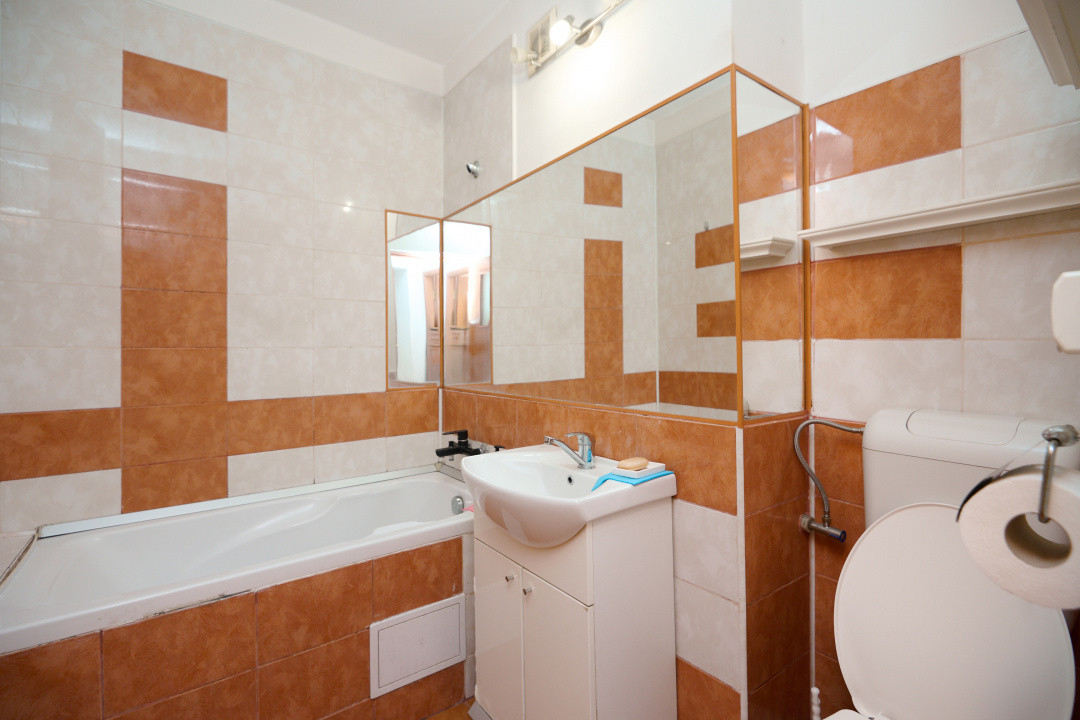  Apartament 4 Camere Decomandat | Craiovei | 3 Balcoane | Parcare