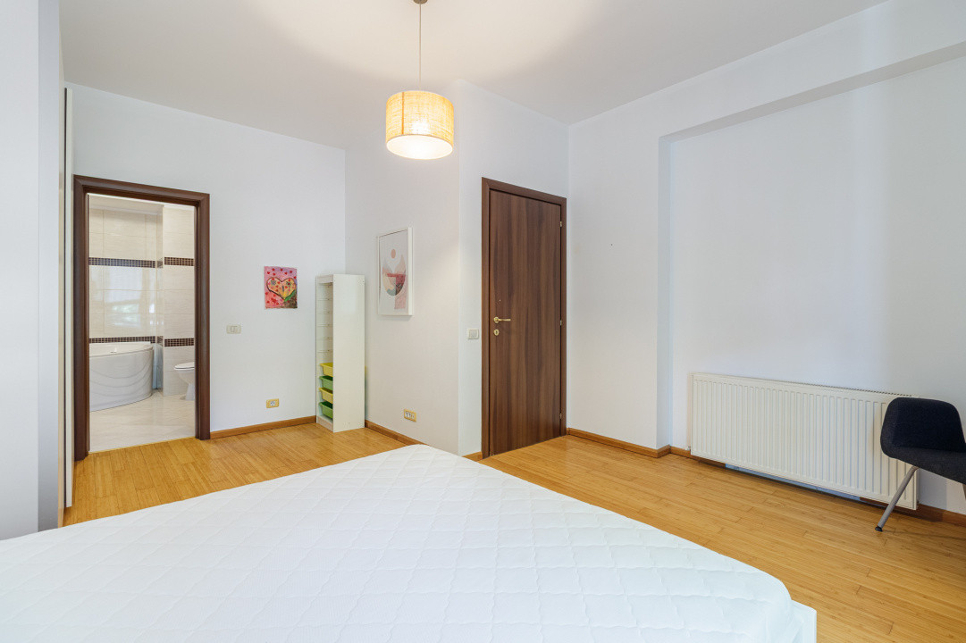 3 camere spatioase în zona Jiului – Piata Presei Libere, Sector 1