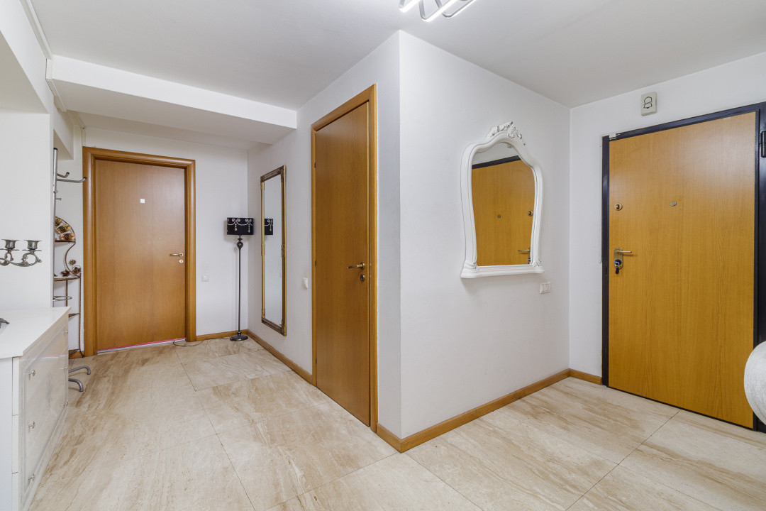Apartament 6 camere, Pta Alba Iulia - de inchiriat