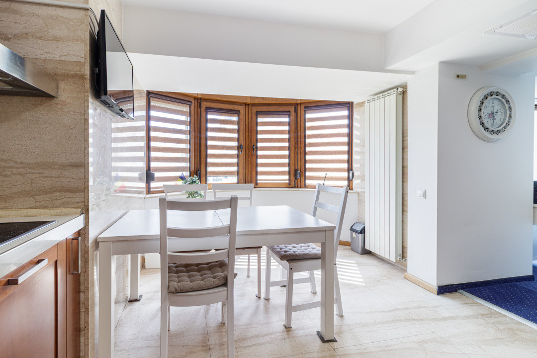 Apartament 6 camere, Pta Alba Iulia - de inchiriat