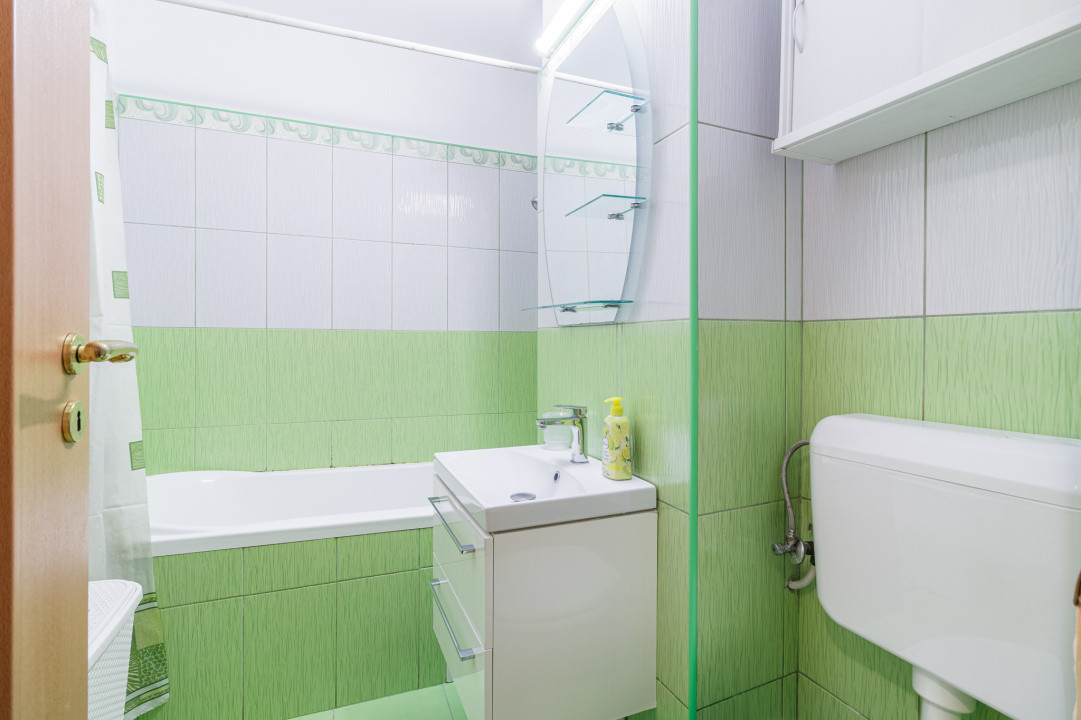 2 camere etaj 2 din 10 metrou gorjului