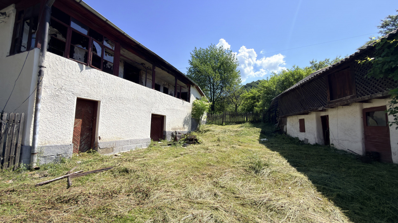 Teren cu potential exceptional de dezvoltare–6.661 mp-Str. Grigore Alexandrescu!