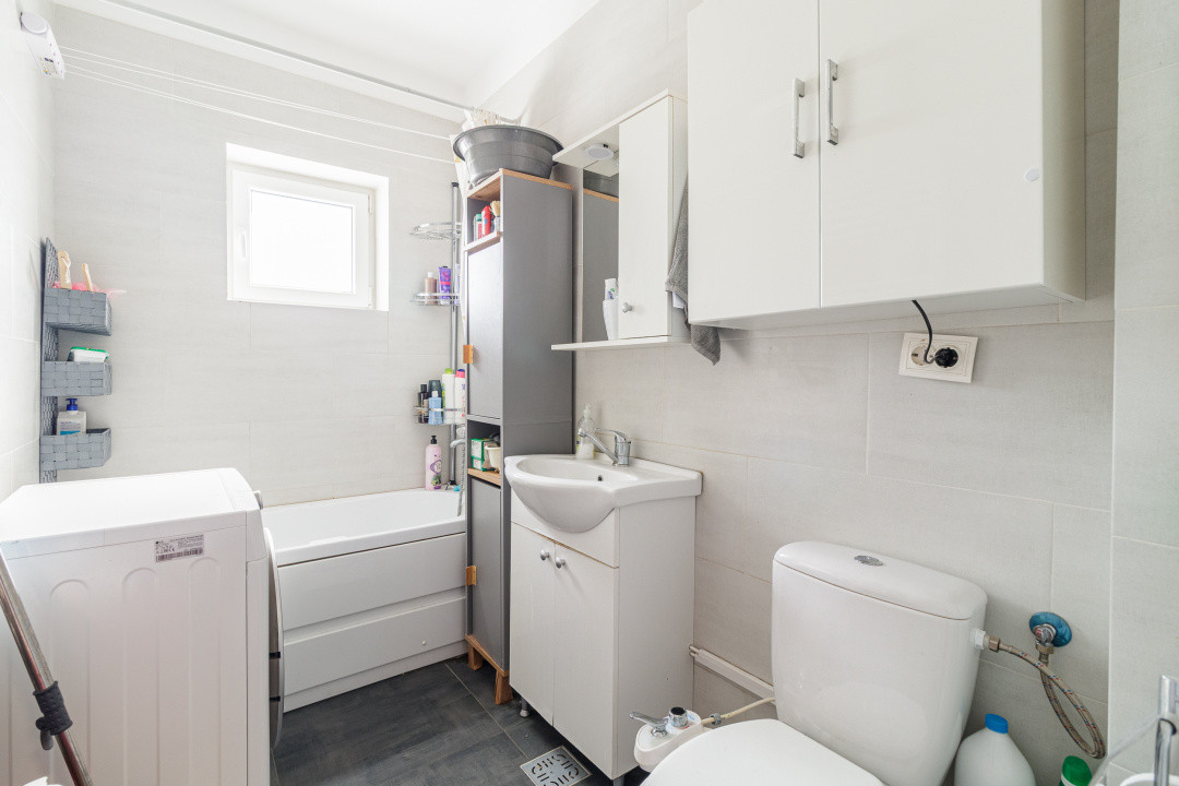 2 camere etaj 1 din 3 Bragadiru-gradinita nr 4
