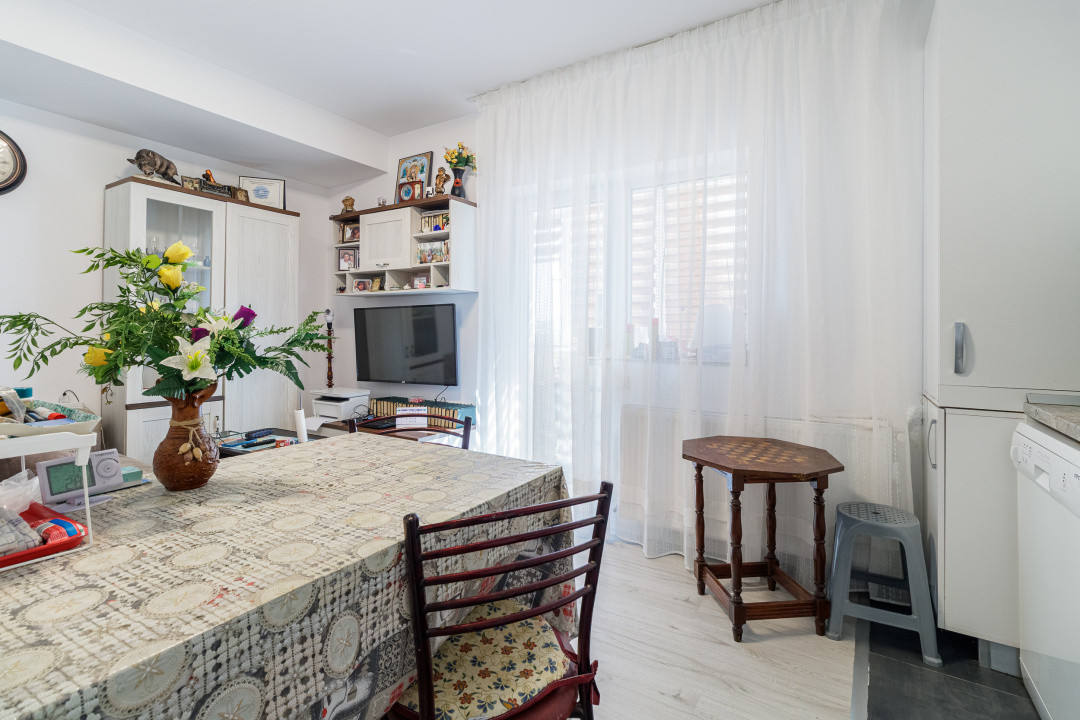 2 camere etaj 1 din 3 Bragadiru-gradinita nr 4