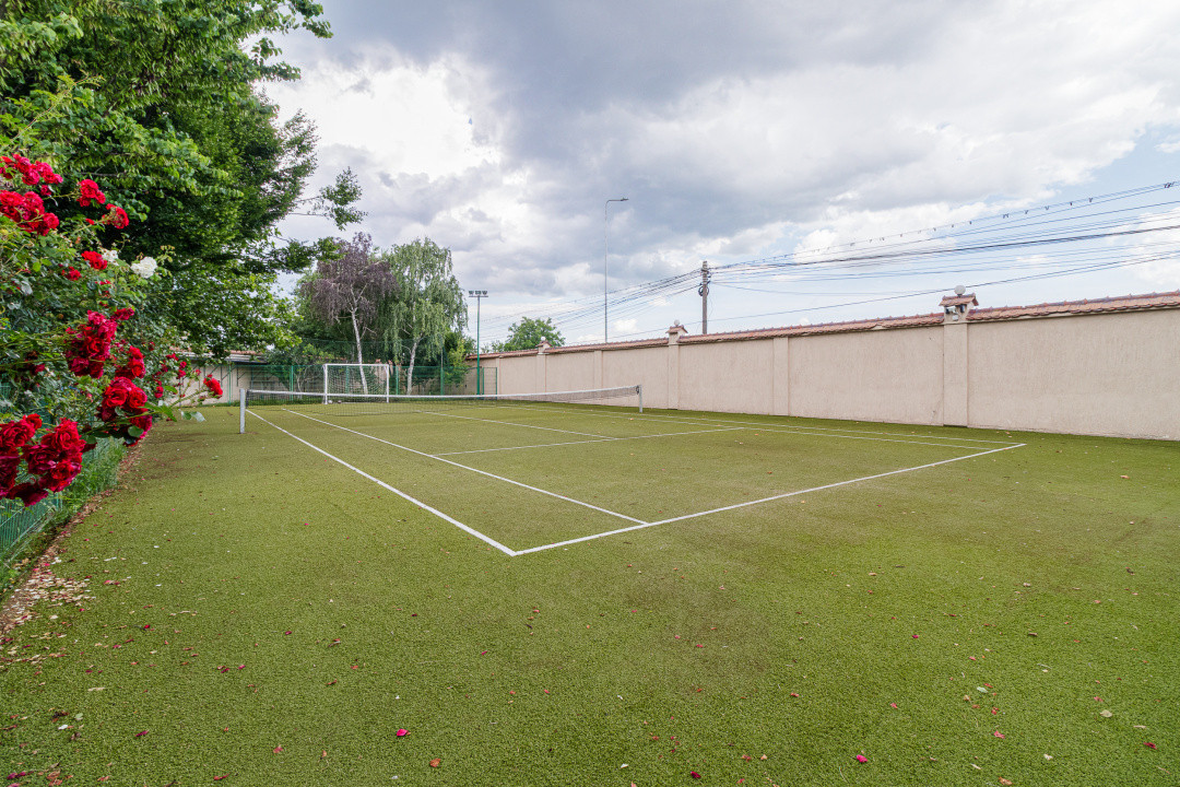 Resedinta premium - Piscina | Teren de tenis | Teren 4000 mp