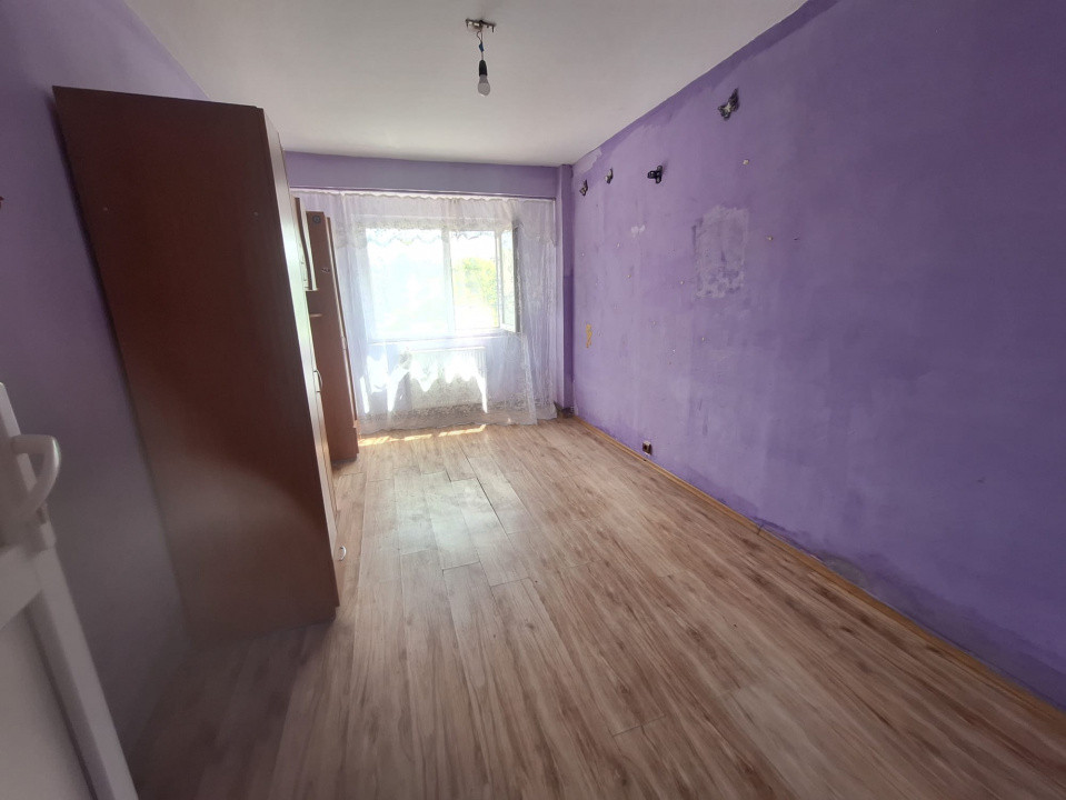 Apartament 3 camere, etaj 1, Costesti, Arges. 0% Comision