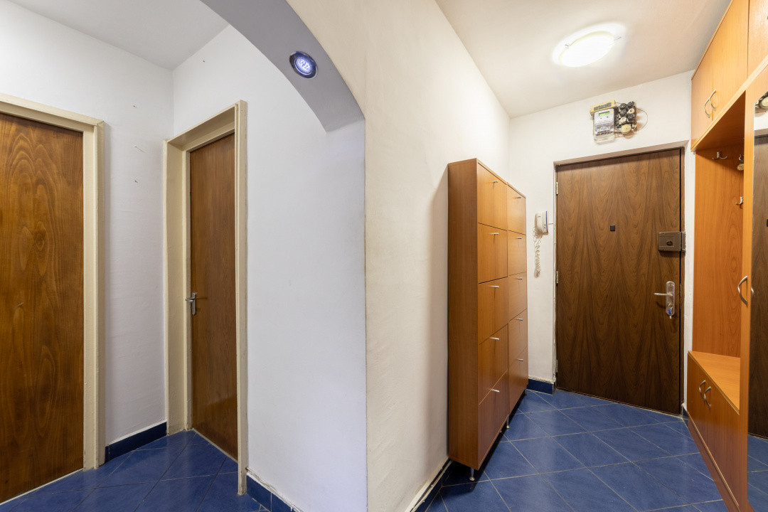 Ap. 3 camere, decomandat, etaj 2, Lacul Tei, Bucuresti