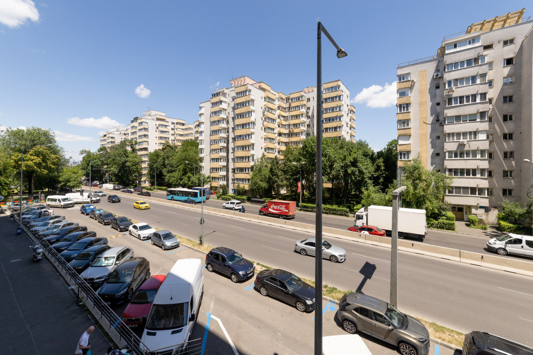 Ap. 3 camere, decomandat, etaj 2, Lacul Tei, Bucuresti