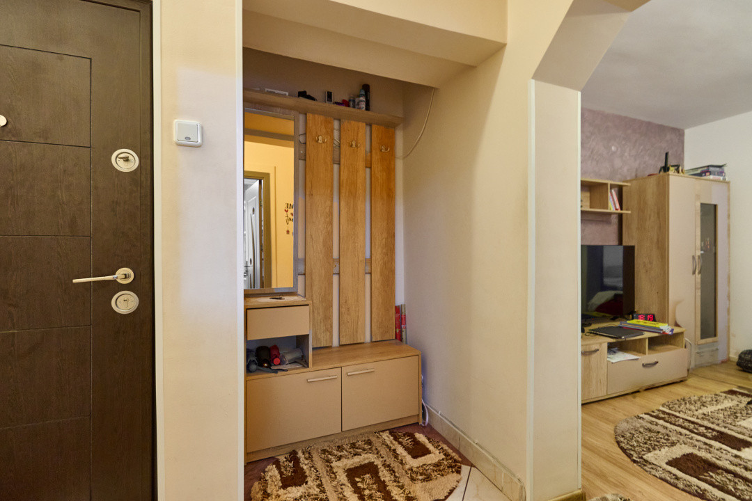Apartament 2 camere Pitești zona Craiovei-parter!