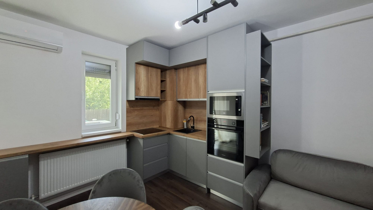 Studio modern bloc nou cu gradina proprie si loc de parcare