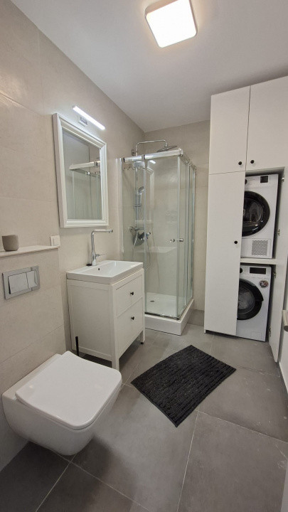 Studio modern bloc nou cu gradina proprie si loc de parcare