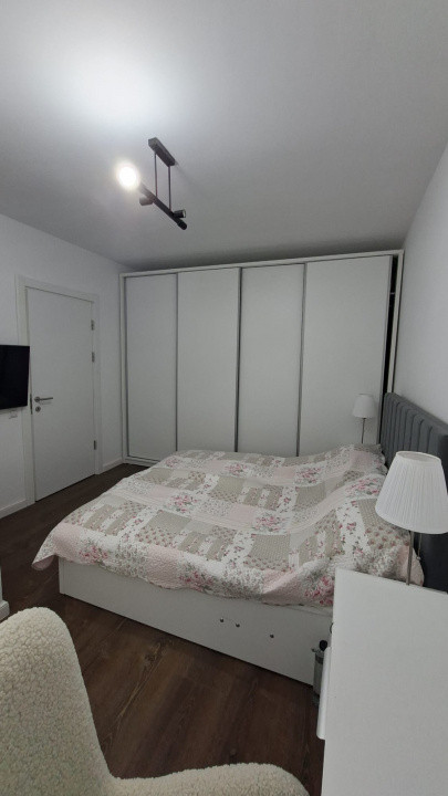 Studio modern bloc nou cu gradina proprie si loc de parcare