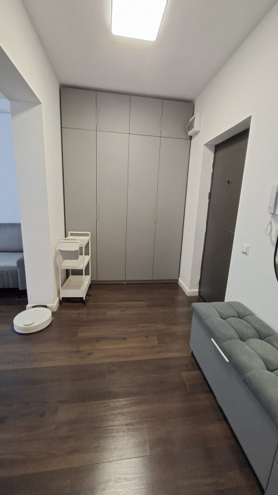 Studio modern bloc nou cu gradina proprie si loc de parcare