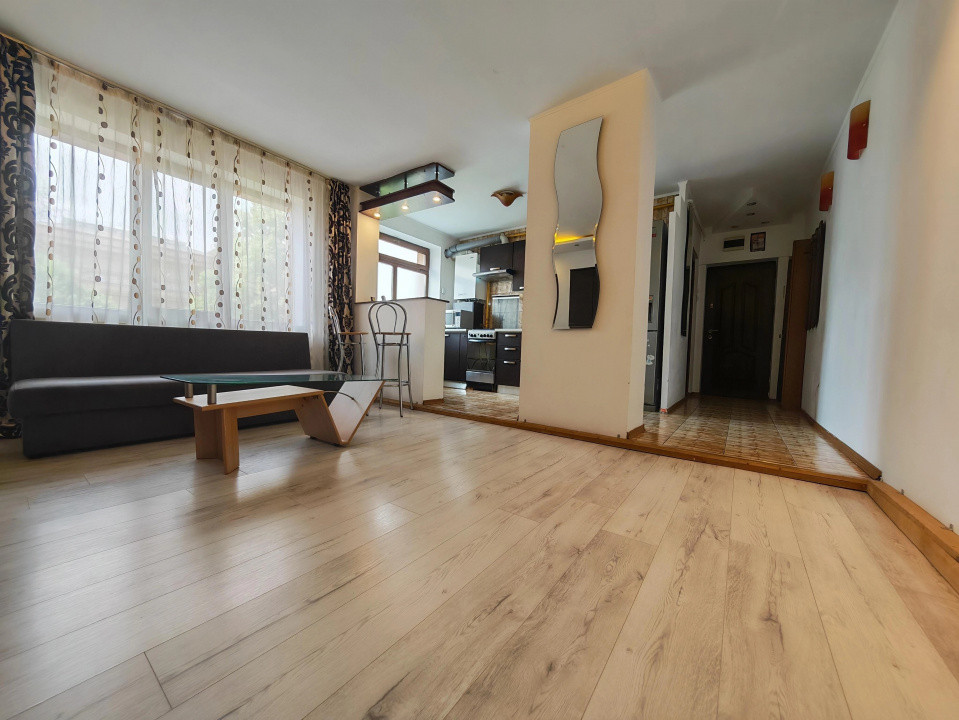 Apartament  2 camere de închiriat în Pitești zonă centrală l