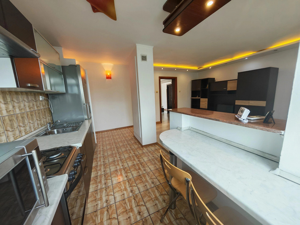 Apartament  2 camere de închiriat în Pitești zonă centrală l