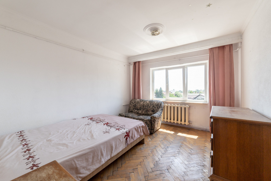 Apartament 3 camere, 89 mp total + garaj separat