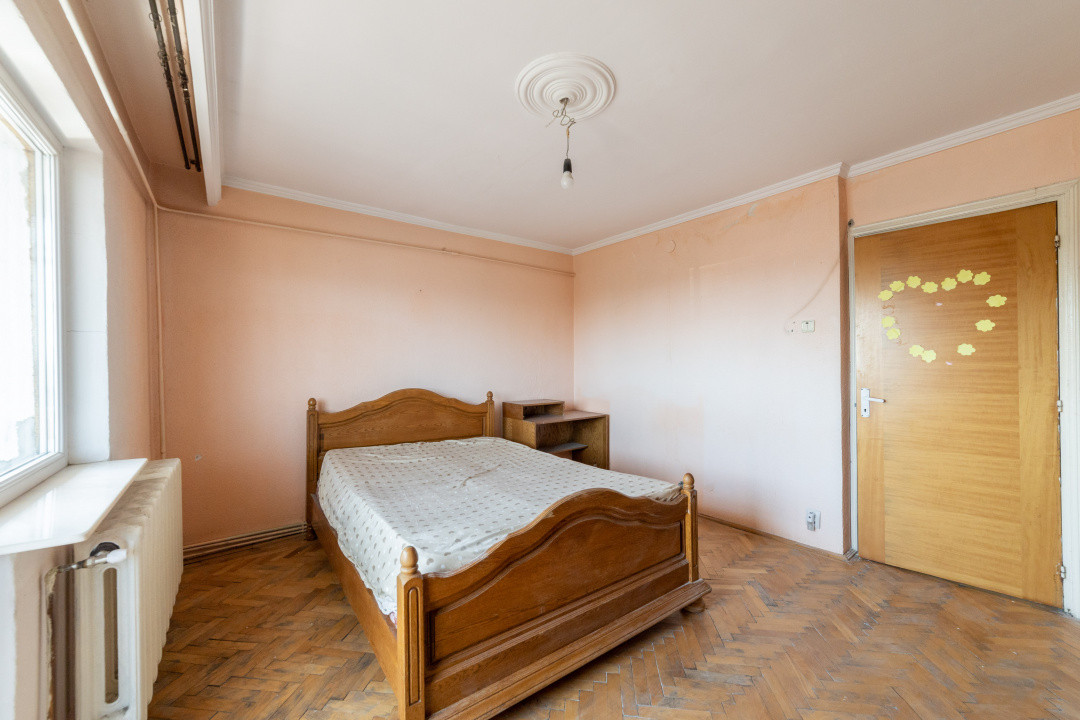 Apartament 3 camere, 89 mp total + garaj separat