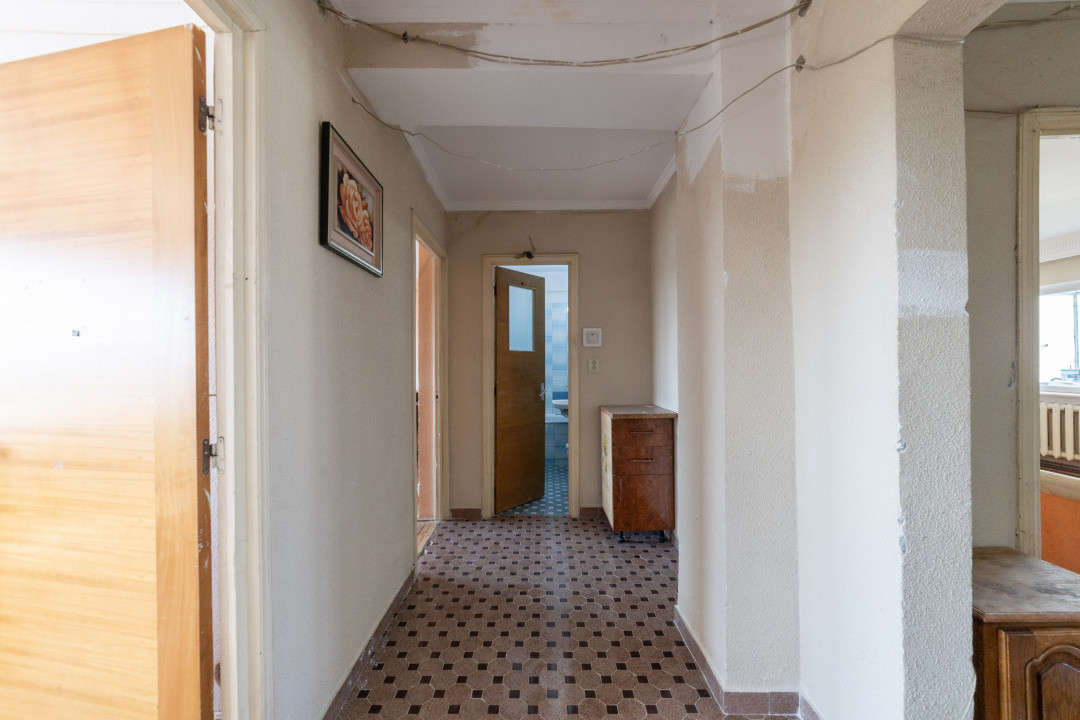 Apartament 3 camere, 89 mp total + garaj separat