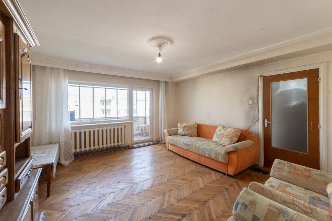 Apartament 3 camere, 89 mp total + garaj separat