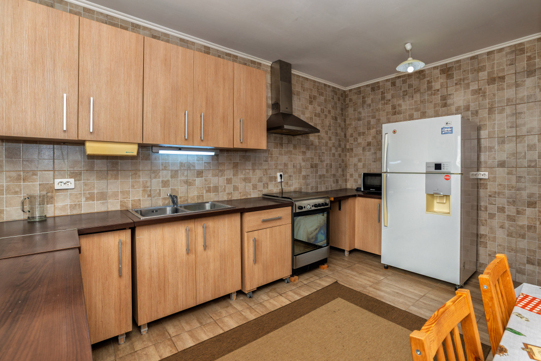Casa moderna si casa bunicii + 6300 mp teren,Oaza autentica in Corbi Arges-