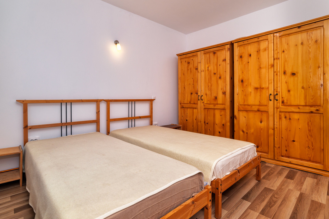 Casa moderna si casa bunicii + 6300 mp teren,Oaza autentica in Corbi Arges-