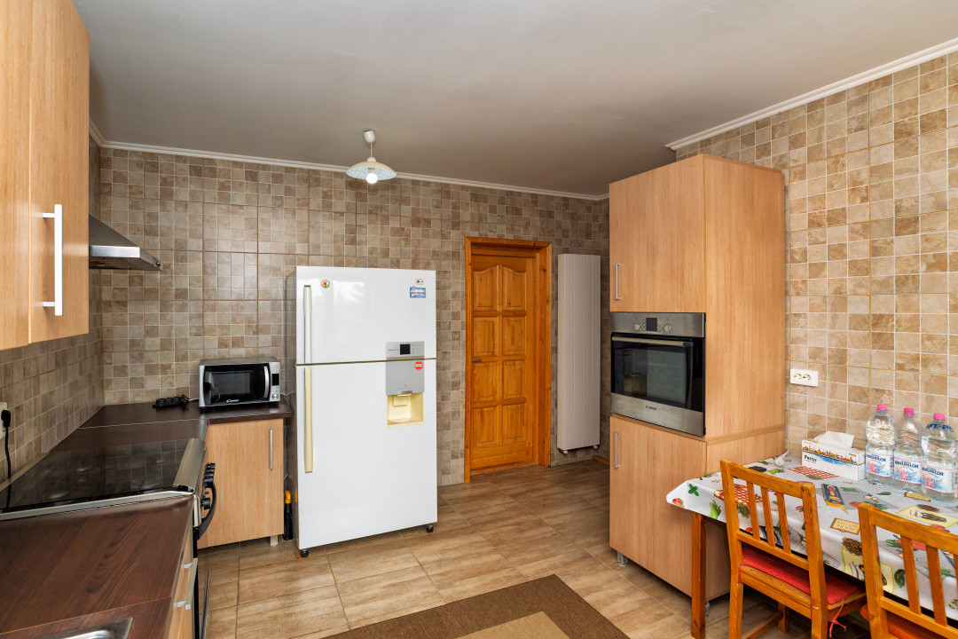 Casa moderna si casa bunicii + 6300 mp teren,Oaza autentica in Corbi Arges-