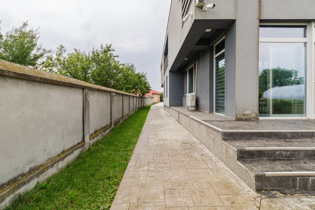 Casa in stil mediteranean cu teren generos