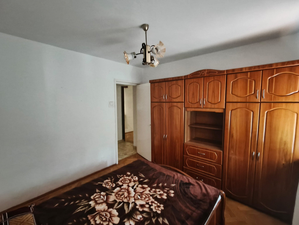 Apartament 3 camere ultracentral – Etaj 1 – 69 mp –Târgu Jiu