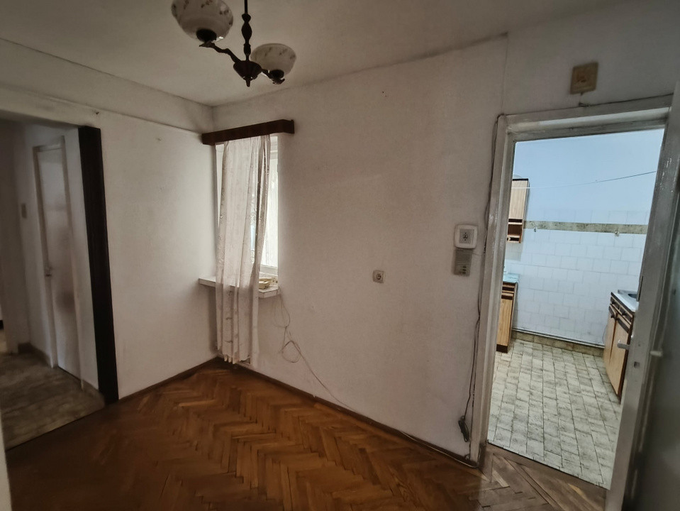 Apartament 3 camere ultracentral – Etaj 1 – 69 mp –Târgu Jiu
