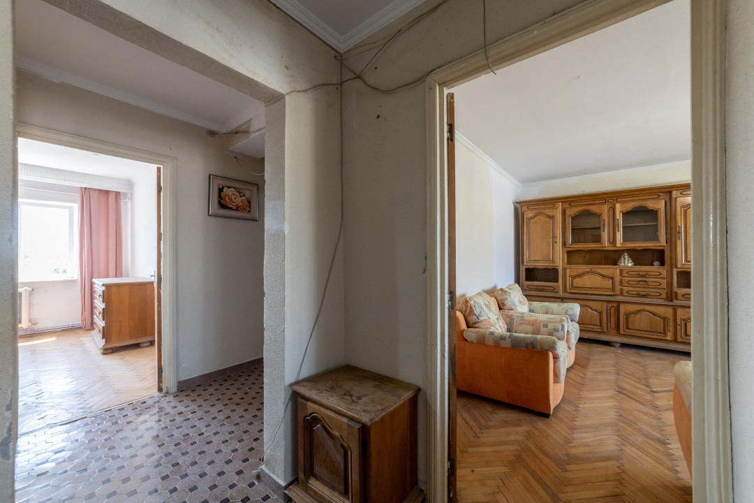 Găvana Q-uri - Apartament 3 Camere Decomandat 