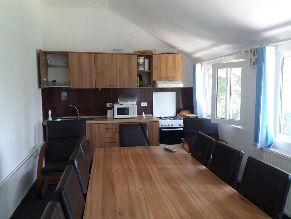 Cabană în Rânca cu 500 mp teren și panoramă impresionantă