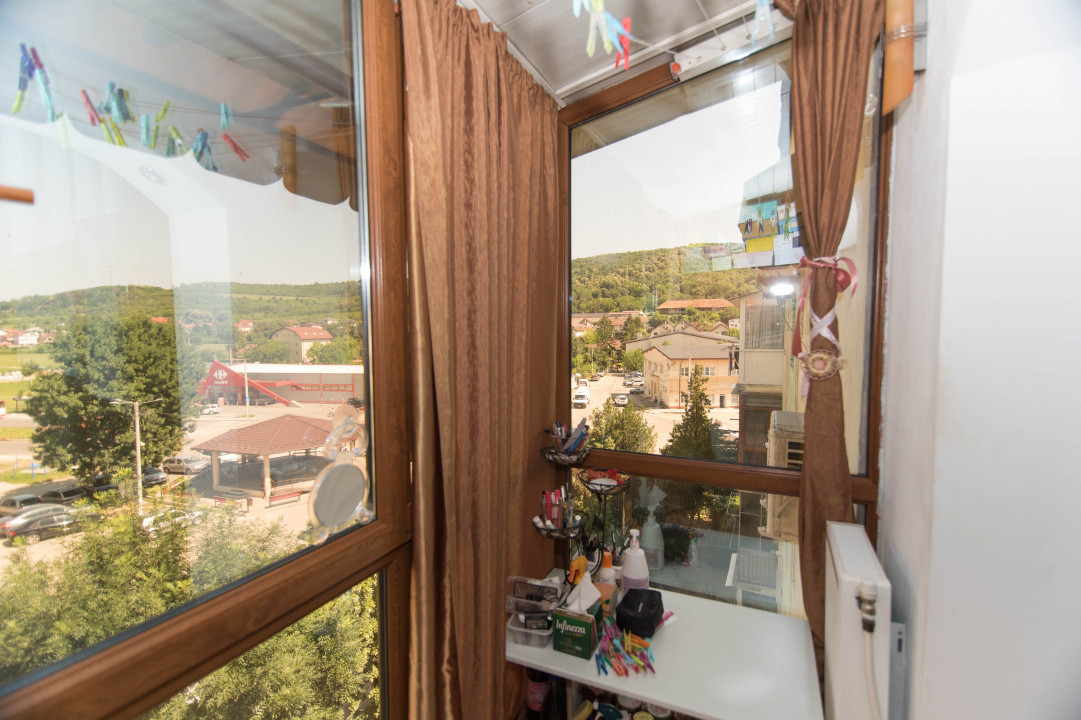 Apartament 3 camere, mobilat si utilat - Stefanesti, Arges