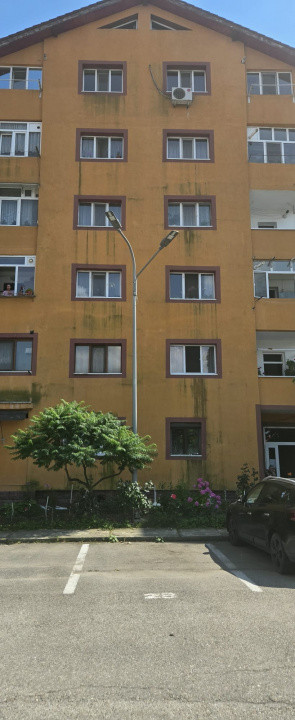 De vânzare apartament 2 camere decomandat | Zona 8 Mai
