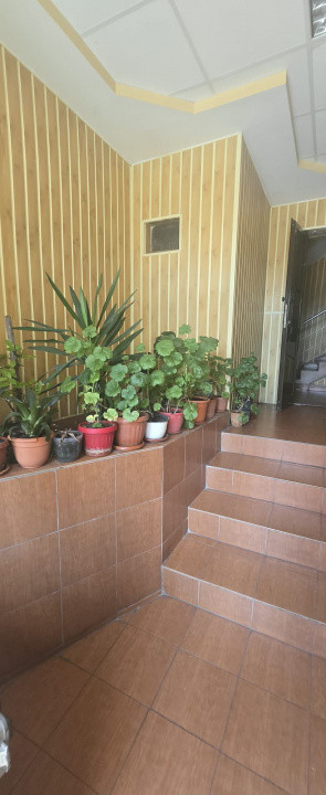 De vânzare apartament 2 camere decomandat | Zona 8 Mai