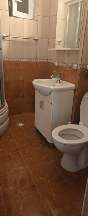 De vânzare apartament 2 camere decomandat | Zona 8 Mai
