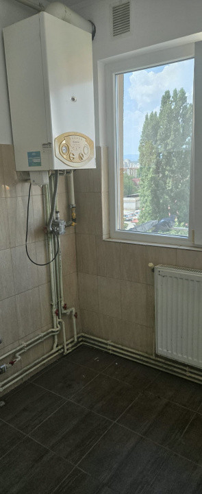 De vânzare apartament 2 camere decomandat | Zona 8 Mai