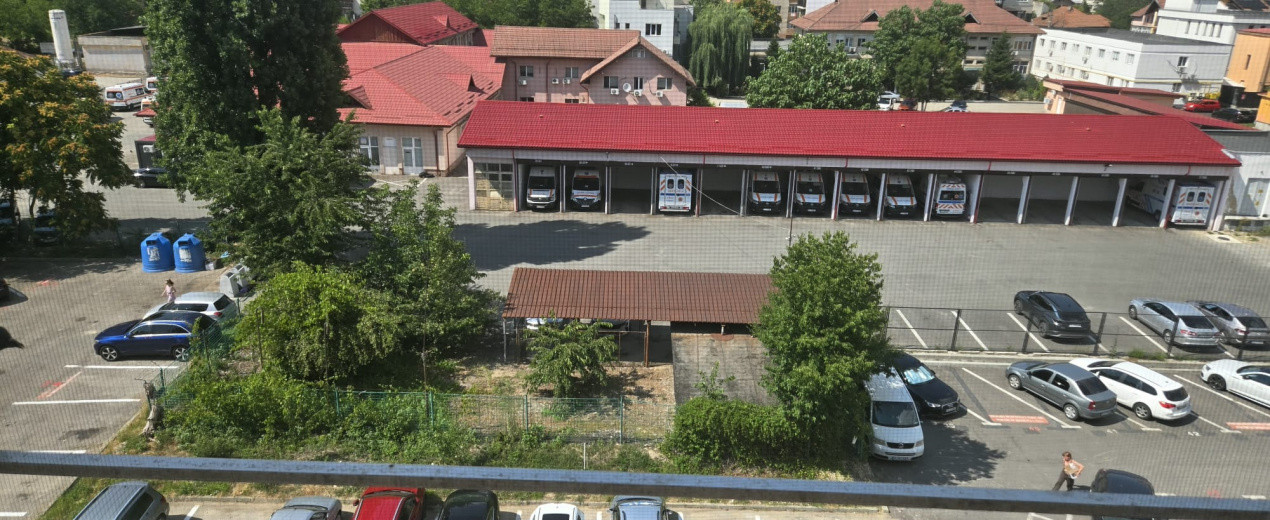 De vânzare apartament 2 camere decomandat | Zona 8 Mai