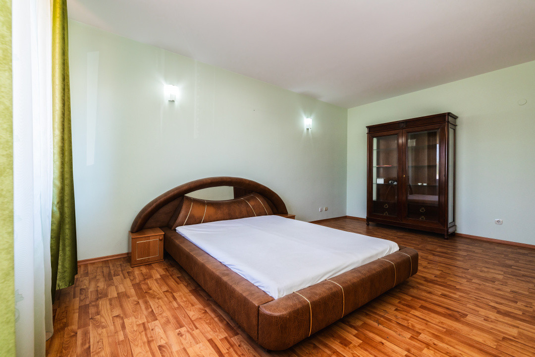Apartament în vilă - Acces independent - Investiție & business - Nicolae Dobrin