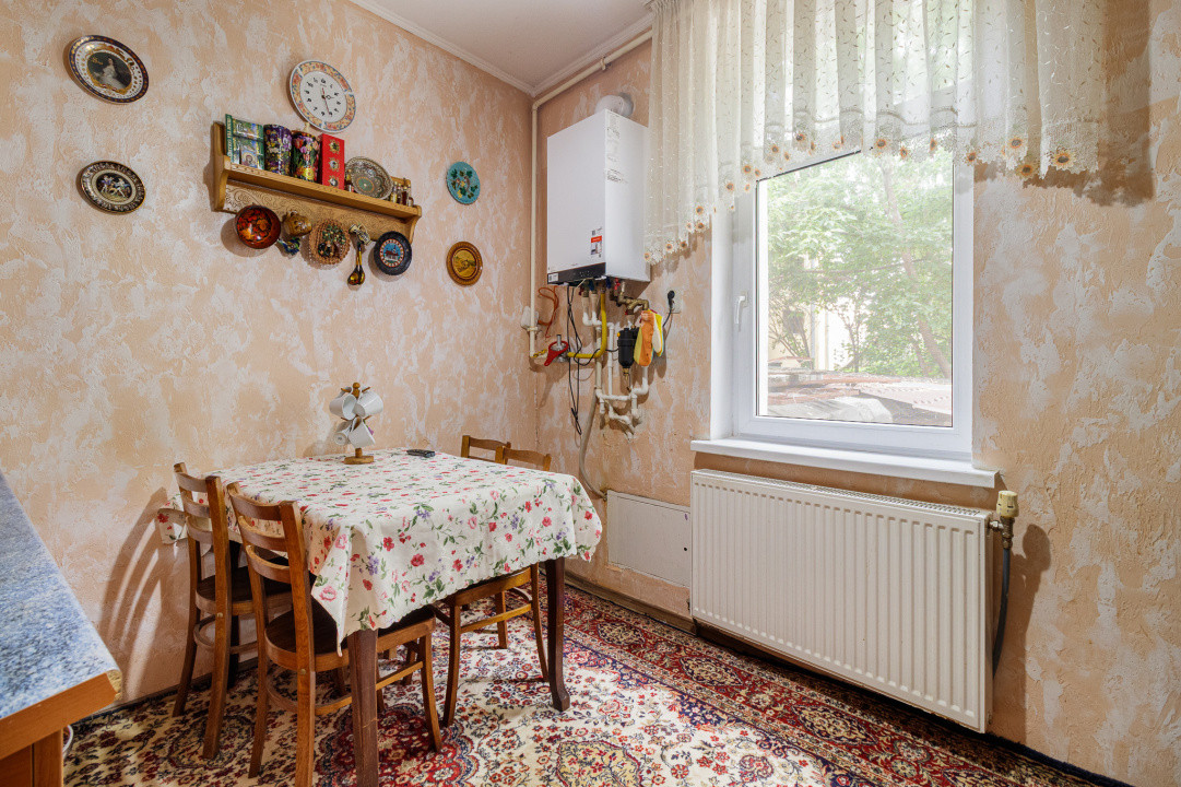 3 camere parter inalt 11 Iunie 