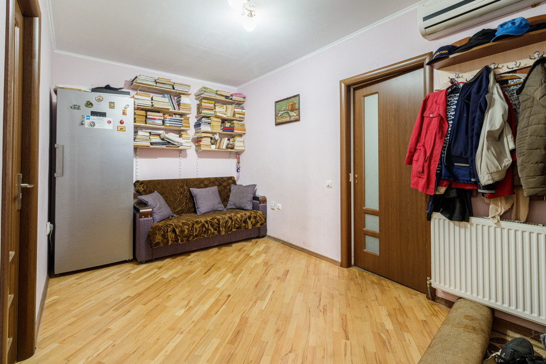 3 camere parter inalt 11 Iunie 