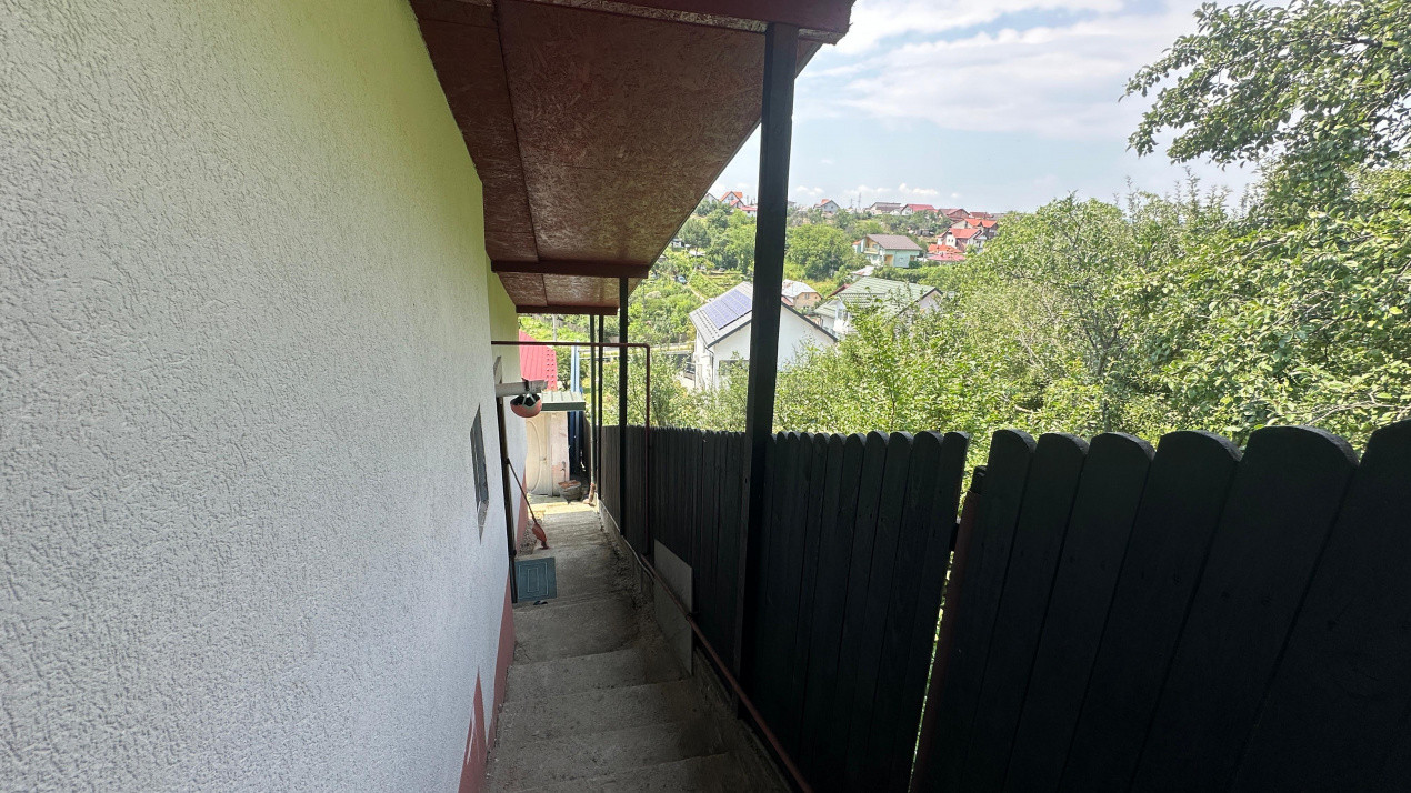 Casa pe parter 3 camere | Pitesti
