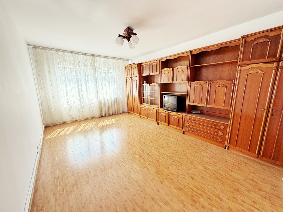 Apartament 3 camere decomandat Curtea de Arges - Ivancea