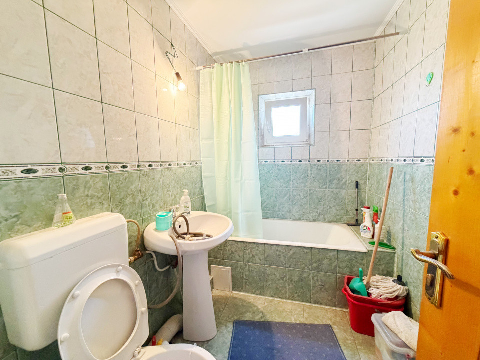 Apartament 3 camere decomandat Curtea de Arges - Ivancea