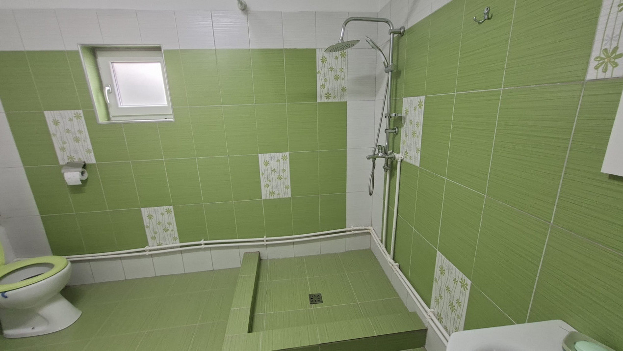 Casă complet renovată RATESTI, Tigveni – Argeș cu teren 1746 mp