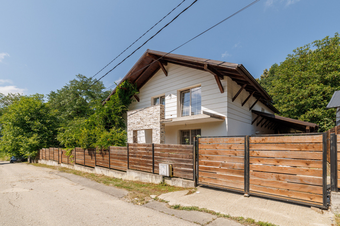 Casa deosebita in Bascov, Valea Ursului. AG