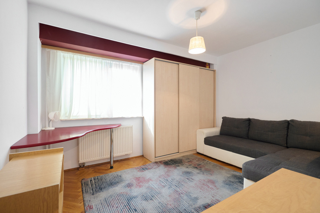 Apartament 3 camere ultracentral, Pitesti, AG